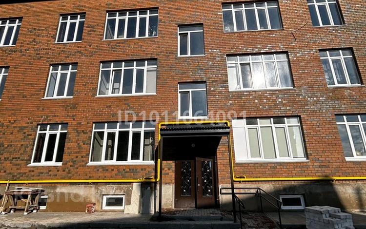 1-комнатная квартира · 46 м² · 1/3 этаж, Бисена жумагалиева 27 за 15.5 млн ₸ в Уральске — фото 2