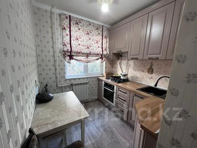 3-комнатная квартира, 61 м², 4/5 этаж, Есет батыра за 17 млн 〒 в Актобе