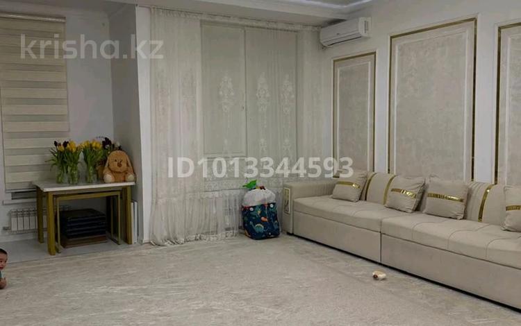 3-комнатная квартира · 110.2 м² · 5/7 этаж, мкр Нурсат, Жк рубин за 300 000 ₸ в Шымкенте, Каратауский р-н — фото 2