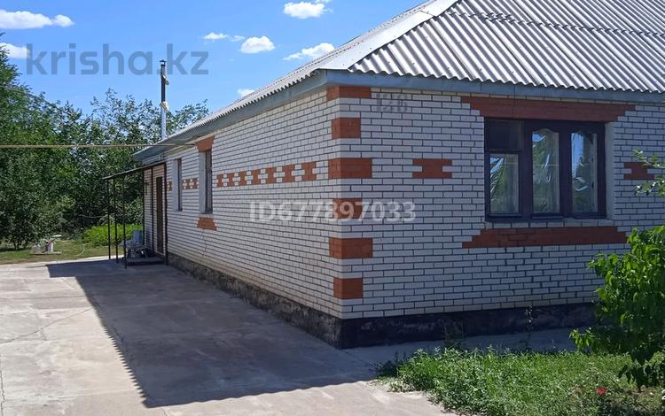 Жеке үй • 5 бөлмелер • 147 м² • 10 сот., Мкр. Автомобилист 126, бағасы: 32.5 млн 〒 в Уральске — фото 2