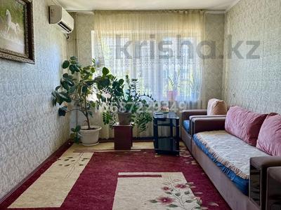 2-комнатная квартира, 57 м², 4/5 этаж, 18-й микрорайон, 18-й микрорайон 63 за 20 млн 〒 в Шымкенте, Енбекшинский р-н