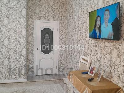 2-комнатная квартира · 70 м² · 3/3 этаж, мкр Жулдыз, Бисена Жумагалиева 55 за 30 млн 〒 в Уральске
