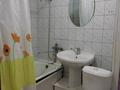 2-бөлмелі пәтер · 45 м² · 2/5 қабат, Жангильдина 18, бағасы: 130 000 ₸ в Шымкенте, Аль-Фарабийский р-н — фото 4