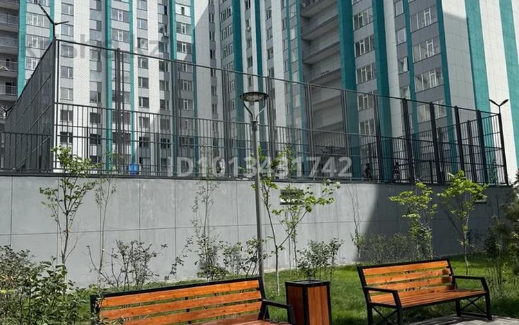 1-бөлмелі пәтер · 38 м² · 1/12 қабат, Байтурсынова 61 — Нурлы жол, бағасы: 23 млн ₸ в Астане, Сарайшык р-н — фото 2