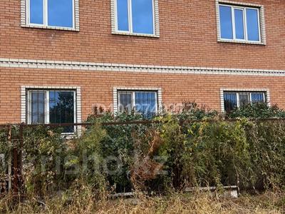 Жеке үй · 6 бөлме · 351 м² · 13 сот., Береке (Память Ильича) — Садовое общество АНУ уч 173, бағасы: 40 млн ₸ в Атырау