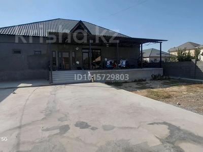 Часть дома · 5 комнат · 140 м² · 8 сот., мкр Самал-3 18 за 60 млн ₸ в Шымкенте, Абайский р-н