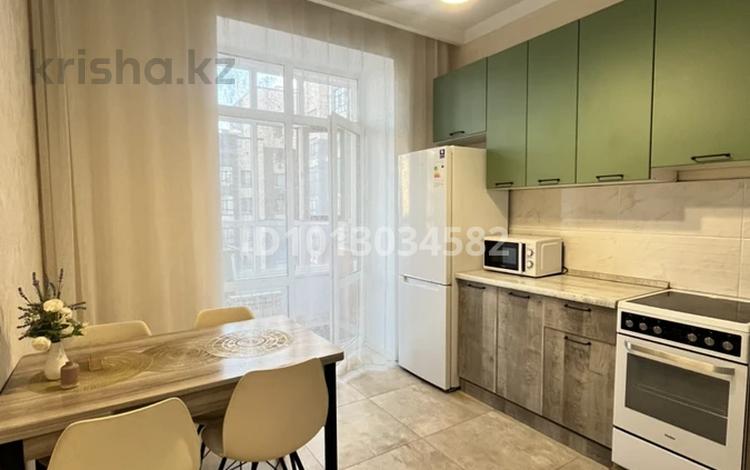 1-комнатная квартира · 36 м² · 9 этаж, Улы Дала 33/1 за 15 000 ₸ в Астане, Нура р-н — фото 2