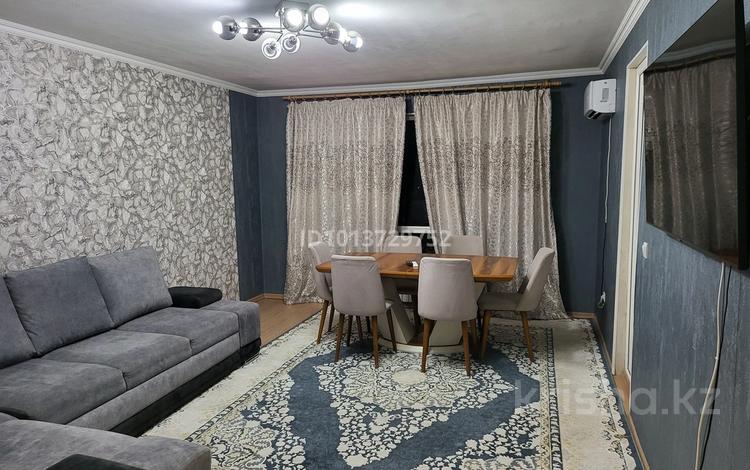 3-бөлмелі пәтер · 83 м² · 2/9 қабат, мкр Аккент 43, бағасы: 350 000 ₸ в Алматы, Алатауский р-н — фото 2