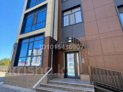 2-комнатная квартира · 68.6 м² · 1/3 этаж, Кенжина 1/1 блок А, Б за 23.7 млн ₸ в Караганде, Казыбек би р-н