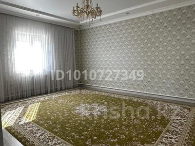 Отдельный дом · 6 комнат · 300 м² · 10 сот., ул. Атамура 8а — Еркинкала, возле садика Болашак за 48 млн ₸ в Атырау