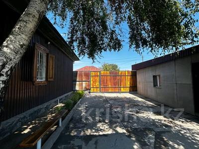 Отдельный дом · 3 комнаты · 72 м² · 7 сот., Переездная 27 — Параллельная, Мичурина, каржаубайулы за 16.5 млн ₸ в Семее