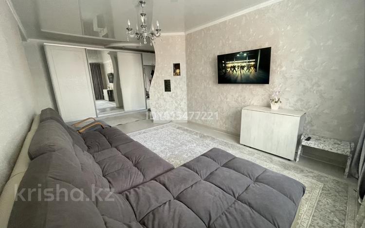 3-комнатная квартира · 82 м² · 3/8 этаж, Кайсенова 4 — Бухар-Жырау за 58 млн ₸ в Астане, Есильский р-н — фото 2
