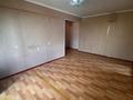 4-комнатная квартира · 60.5 м² · 5/5 этаж, Юности за 22 млн ₸ в Семее — фото 2