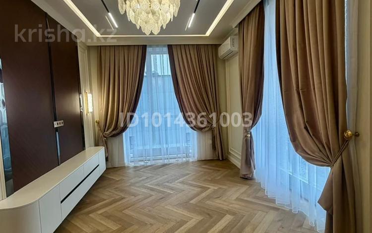 2-бөлмелі пәтер · 70 м² · 10/17 қабат, Абая 165 — Ислама Каримова, бағасы: 82 млн ₸ в Алматы, Алмалинский р-н — фото 2