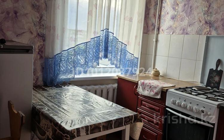 2-бөлмелі пәтер · 48 м² · 4/5 қабат, ул. Агыбая-батыра 56, бағасы: 10 млн ₸ в  — фото 2