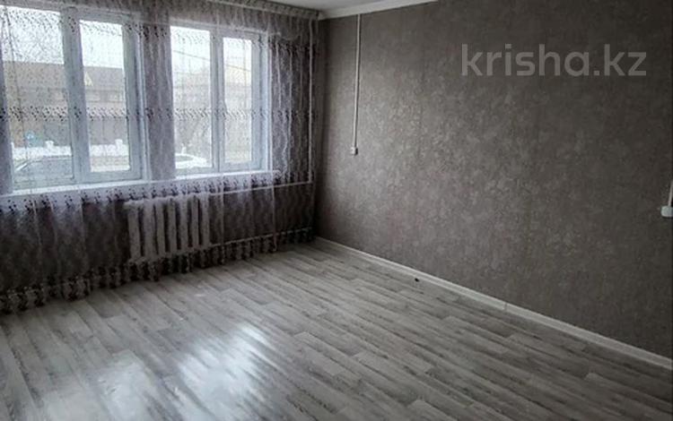 2-бөлмелі пәтер · 37 м² · 2/2 қабат, Абая 149, бағасы: 11.5 млн ₸ в Таразе — фото 2