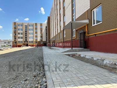 2-бөлмелі пәтер · 72.2 м² · 4/5 қабат, мкр. Алтын орда 12 К — Рядом ресторан 1001 Тун, бағасы: 27.5 млн ₸ в Актобе