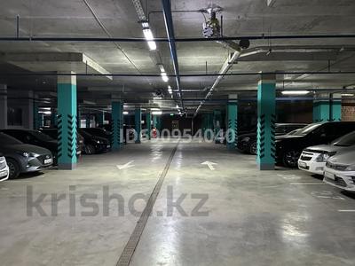 Паркинг • 18 м² • Аль-Фараби 11/1 — Бухар жырау за 1.9 млн 〒 в Астане, Есильский р-н