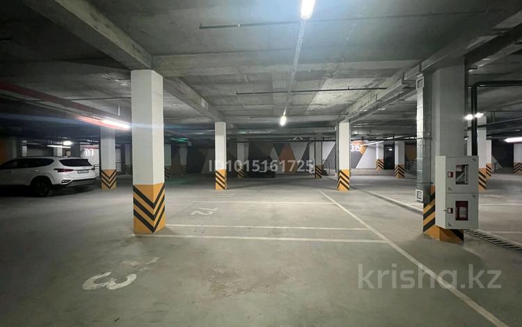 Паркинг · 20 м² · мкр Тараз, Байтерекова 2б за 20 000 ₸ в Шымкенте, Аль-Фарабийский р-н — фото 2