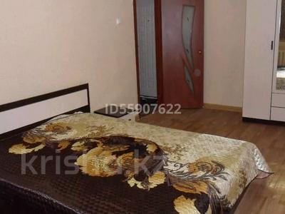 1-комнатная квартира · 32 м² · 1/5 этаж, проспект Евразия 107 за 8 000 ₸ в Уральске