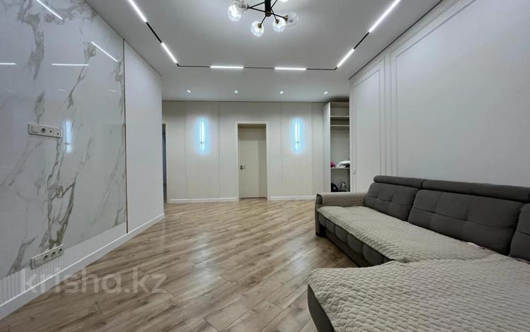 4-бөлмелі пәтер, 120 м², 3/10 қабат, мкр Юго-Восток, Ашимова, бағасы: 69 млн 〒 в Караганде, Казыбек би р-н — фото 2