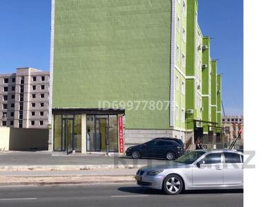 Свободное назначение, офисы, магазины и бутики, общепит, салоны красоты, бани, гостиницы и зоны отдыха, фитнес и спорт, медцентры и аптеки, образование, развлечения, кабинеты и рабочие места, студии · 145 м² за 435 000 〒 в Актау, 32В мкр
