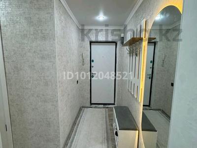 3-комнатная квартира · 50 м² · 1/5 этаж, Мухамеджанова 7 за 14.9 млн 〒 в Балхаше