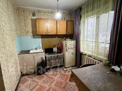 1-комнатная квартира, 30.4 м², 1/5 этаж, Виноградова 7 за 9.5 млн 〒 в Усть-Каменогорске