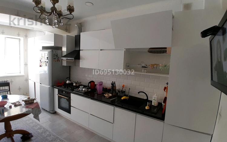 4-комнатная квартира · 136 м² · 1/5 этаж, Тауельсыздык 14 за 52 млн ₸ в Актобе — фото 2