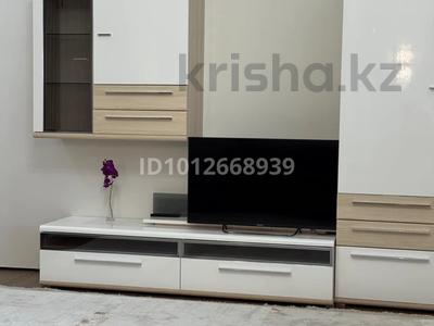 2-комнатная квартира · 70 м² · 4/8 этаж, Акмешит 19 за 450 000 ₸ в Астане, Есильский р-н