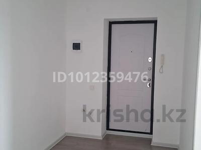 2-бөлмелі пәтер · 60 м² · 5/5 қабат, Мкр. Алтын орда 40Г, бағасы: 27 млн ₸ в Актобе, мкр Авиатор