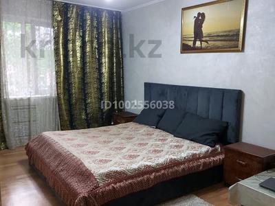 2-комнатная квартира · 44 м² · 1/4 этаж, мкр №9 за 15 000 〒 в Алматы, Ауэзовский р-н