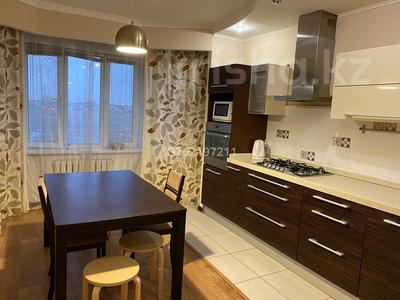 4-бөлмелі пәтер · 130 м² · 4/9 қабат, мкр Сары Арка, Мкр Сары-Арка 39 — Центральная площадь, бағасы: 49 млн ₸ в Атырау