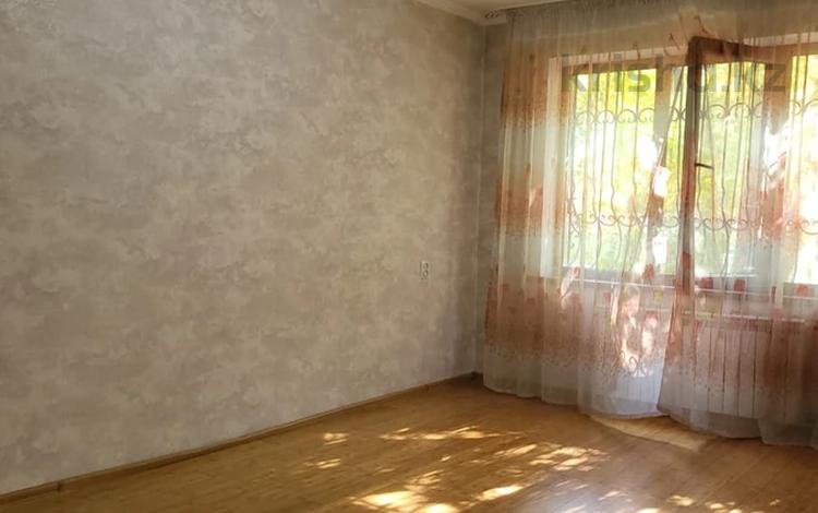 3-комнатная квартира · 68 м² · 1/5 этаж, мкр Тастак-2, Мкр Тастак-2 дуйсенова 114 за 220 000 〒 в Алматы, Алмалинский р-н — фото 2