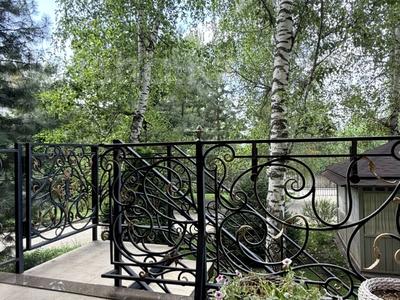 4-комнатная квартира · 227.8 м² · 1/4 этаж, Достык 341 — Курмет Люксор. Алем за 480 млн ₸ в Алматы, Медеуский р-н