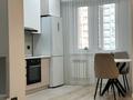 1-комнатная квартира · 43 м² · 7/13 этаж, Есенова 160/3 за 330 000 ₸ в Алматы, Жетысуский р-н — фото 3