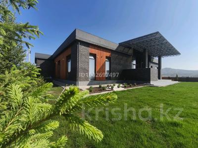 Отдельный дом · 4 комнаты · 235 м² · 10 сот., Дружбы народов 9/2 — Riviera за 333 млн 〒 в Усть-Каменогорске, Ульбинский