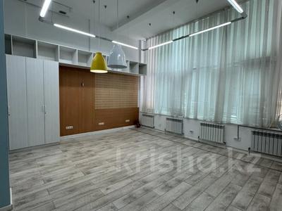 Еркін, кеңселер, дүкендер мен бутиктер, қоймалар, қоғамдық тамақтану орны, сұлулық салондары, ауыл шаруашылығы, монша, қонақ үй және демалыс орындары, фитнес және спорт, медорталықтар мен дәріханалар, білім орталықтары, ойын-сауық, конференц-залдар, кабинеттер және жұмыс орындары · 550 м², бағасы: 4.8 млн ₸ в Астане, Есильский р-н
