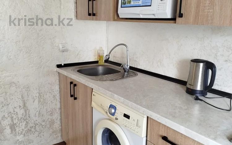 1-комнатная квартира · 28 м², 6 мкр 21 за 90 000 ₸ в Таразе — фото 2