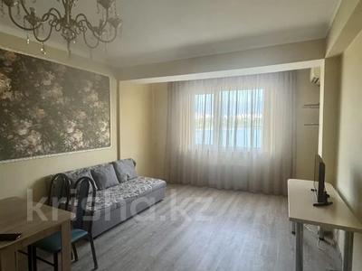 Аренда квартир в Алматы: 2-комнатная квартира · 68 м² · 7/15 этаж, мкр Тастак-2, Толе би 273/5 за 300 000 〒 2-комнатная квартира · 68 м² · 7/15 этаж, мкр Тастак-2, Толе би 273/5 за 300 000 〒 в Алматы, Алмалинский р-н