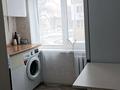 3-комнатная квартира · 59.7 м² · 1/5 этаж, мкр Центральный — В центре города за гостиницей Ак жайык за 25 млн ₸ в Атырау — фото 9