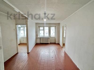 2-бөлмелі пәтер · 41 м² · 5/5 қабат, Кабанбай Батыра 107, бағасы: 13.5 млн ₸ в Усть-Каменогорске