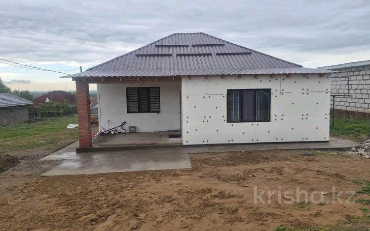 Отдельный дом · 3 комнаты · 124 м² · 10 сот., Кирпичный 36а — Гора любви за 34 млн ₸ в Актобе, жилой массив Кирпичный — фото 3