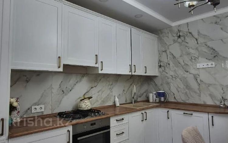 3-комнатная квартира · 85.1 м² · 2/9 этаж, мкр. Алтын орда за 40.8 млн ₸ в Актобе — фото 2