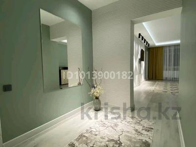 2-бөлмелі пәтер · 80 м² · 14/19 қабат, Брусиловского 167, бағасы: 400 000 ₸ в Алматы, Алмалинский р-н