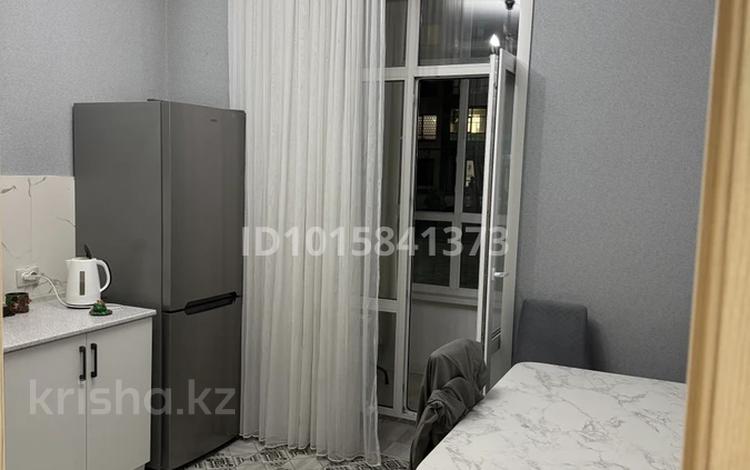 1-комнатная квартира · 40 м² · 2/12 этаж, мкр Уркер, Улы Дала 33 — Туран/улы дала/Кабанбай батыра за 250 000 ₸ в Астане, Нура р-н — фото 5