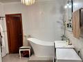 Отдельный дом · 4 комнаты · 214 м² · 15 сот., жилой массив Бауырластар, Балауса 530 а за 45 млн ₸ в Актобе — фото 6