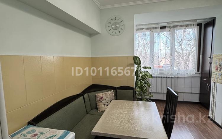2-бөлмелі пәтер · 60 м² · 3/5 қабат, Суюнбая 180 б, бағасы: 36 млн ₸ в Алматы, Турксибский р-н — фото 2