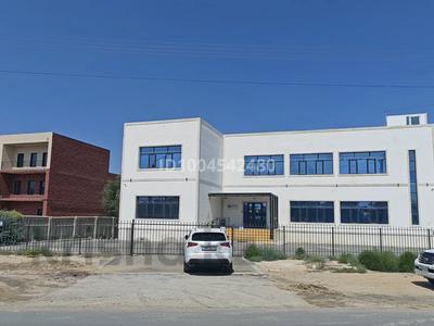 Свободное назначение, офисы, магазины и бутики, склады, общепит, салоны красоты, медцентры и аптеки, образование, развлечения · 700 м² за 180 млн 〒 в Актау, 21-й мкр