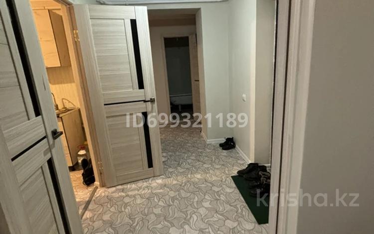 2-бөлмелі пәтер · 58 м² · 2/9 қабат, Нур Актобе, 2 мкр 5В, бағасы: 16 млн ₸ — фото 9